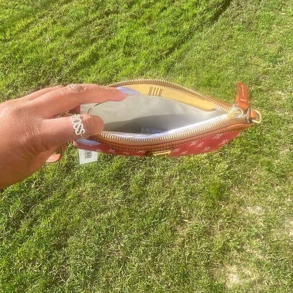 DOONEY and BOURKE ANGELS wristlet/purse - Picture 15 of 15